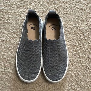 Girl’s SO memory foam shoes (never worn)